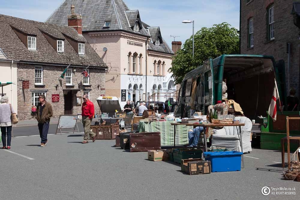Antiques market in Hay-on-Wye