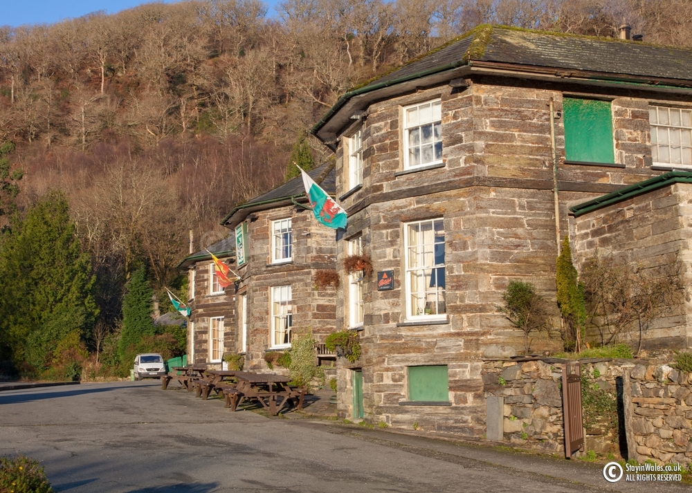 Maentwrog