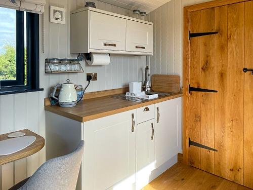 Compact kitchen