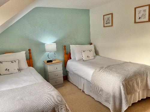 Spacious twin-bedded room