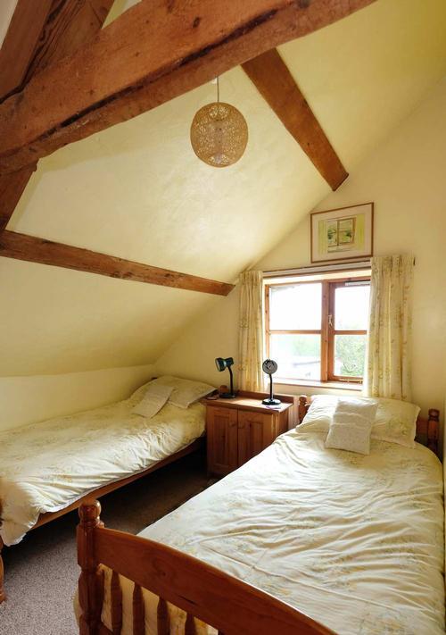 The Smithy Twin bedroom