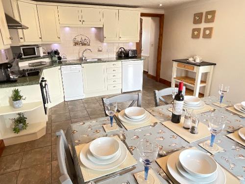 Full equipped kitchen