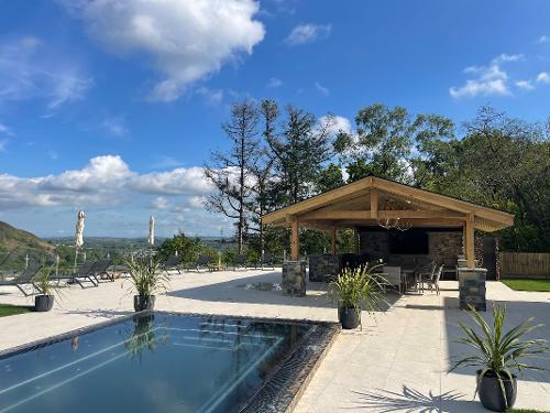 Outdoor Area