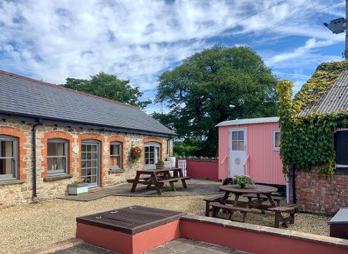 Swallow Cottage