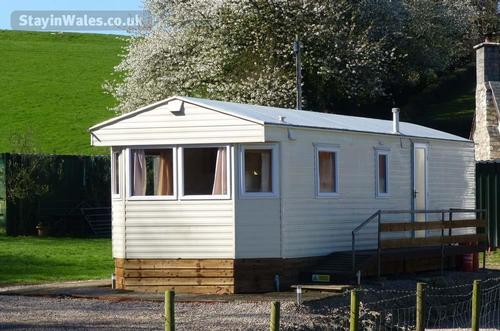 Pant Glas Canol caravan