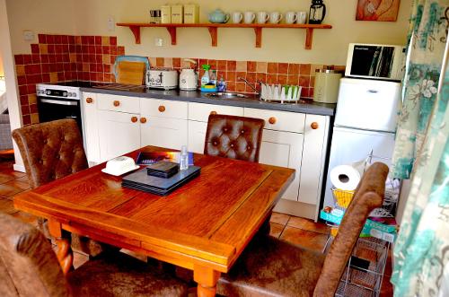 Cottage Kitchen