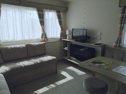 Lounge Area ABI Summer Breeze (caravans 1-4)