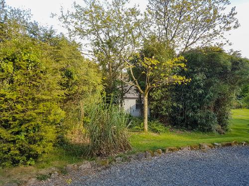 View opposite caravan