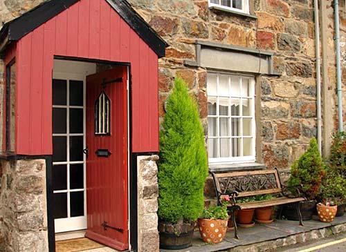 Frondeg Cottage in Beddgelert
