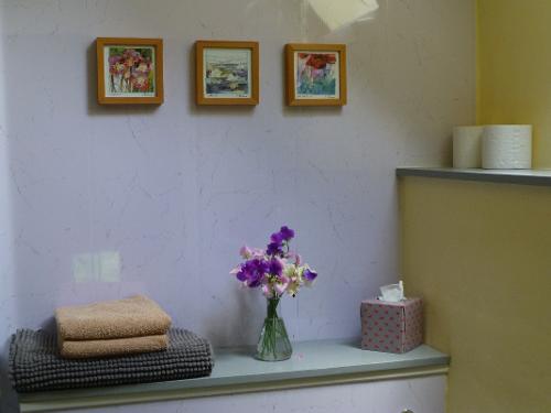 Bathroom detail