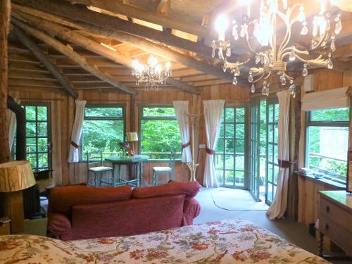 Lodge interior looking towards the river