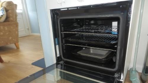 Oven