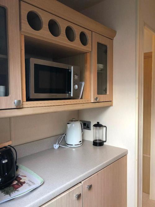 Well equipped kitchen