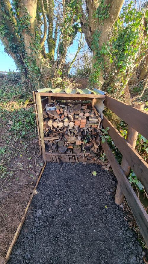 Free logs