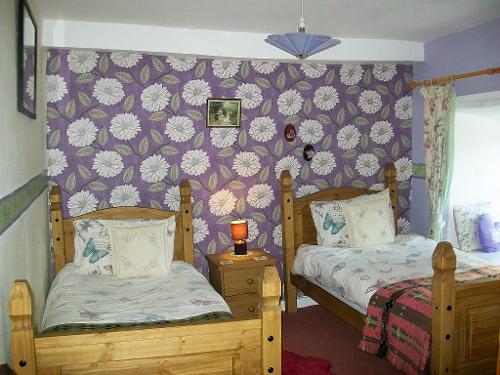 Twin bedroom on first floor
