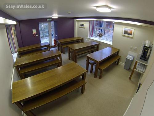 Bryn Du dining room