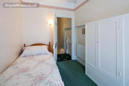 First floor single bedroom