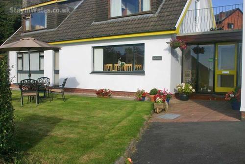 Morawel B&B is set in spacious grounds on the southern edge of Aberystwyth