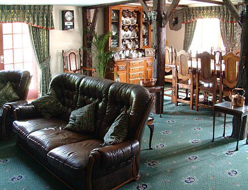 B&B Guests'' living room