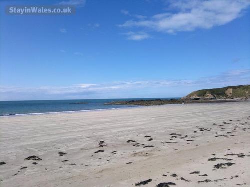 Sandy Beach just 700 metres away