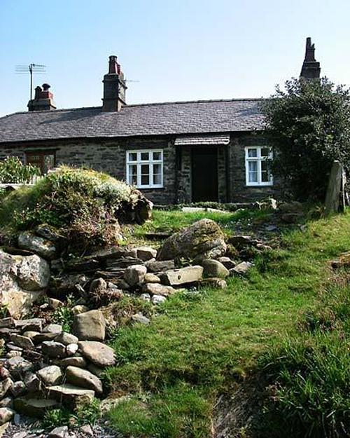 Riverbank Cottage