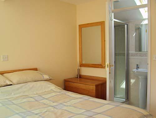 En-suite double bedroom