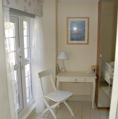 twin bedroom