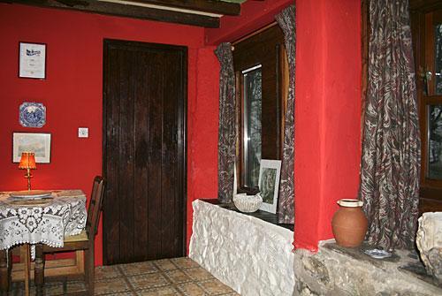 The dining area Blaenpant Cottage