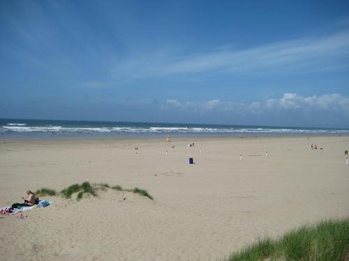 Cefn Sidan Sands, a 7 mile long beach, is a 20 minute drive