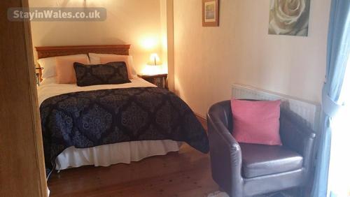 Summer Double bedroom