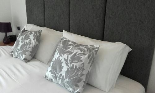 Irfon Double Bed