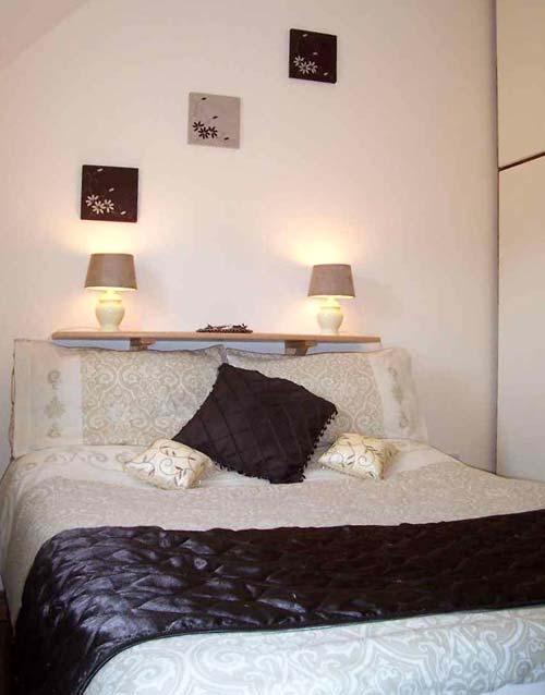 The beds have good quality mattresses and freshly laundered bedding.