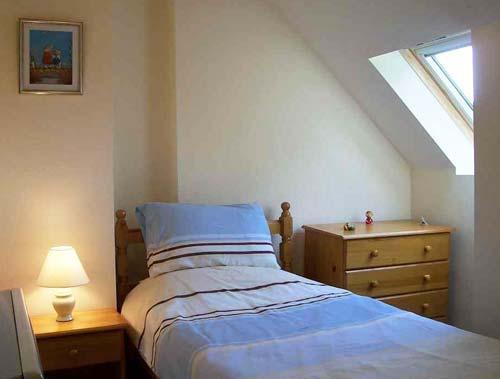 Single bedroom