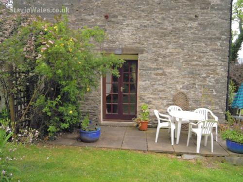 Garden patio