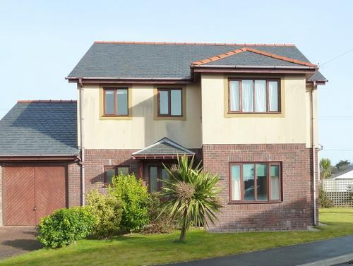 Min y Traeth is yards from the beach at Criccieth