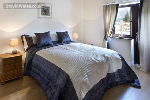 Searle Bedroom
