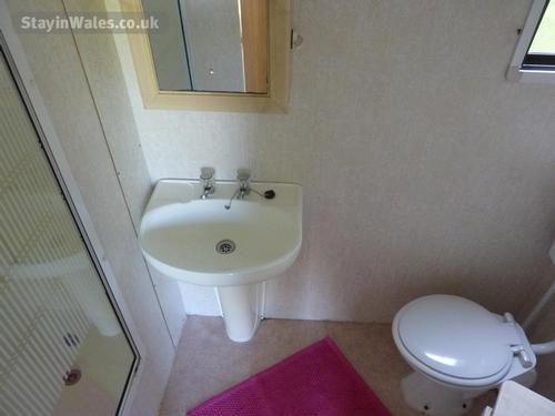 Shower/Wash Room