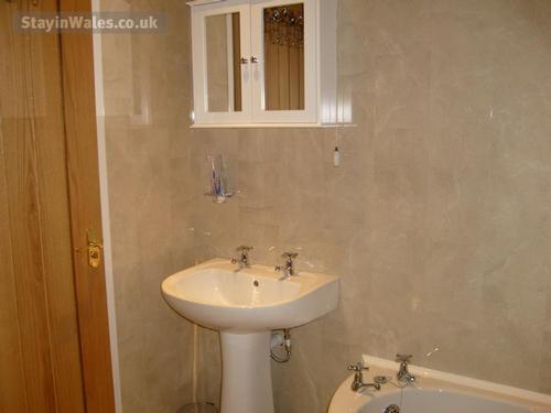 Upstairs bathroom