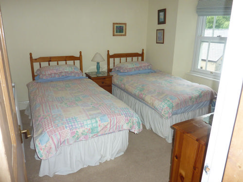 Twin bedroom