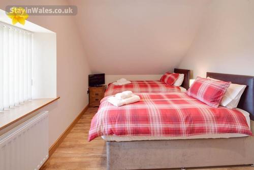 The Loft - en-suite twin bedroom