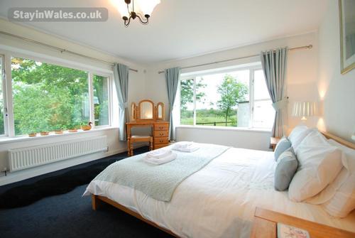 Gamekeeper''s Cottage downstairs double bedroom