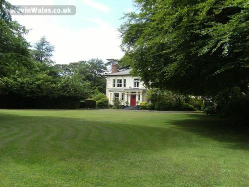 Llanteglos House - site owners' residence