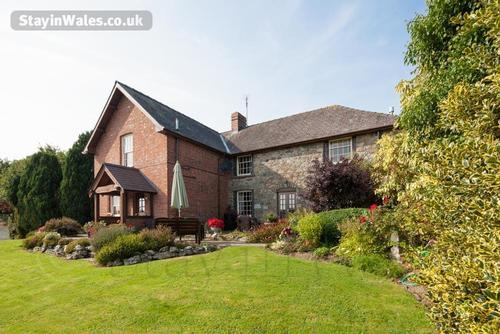 Wernhir Farmhouse