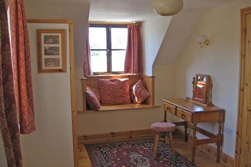 Both bedrooms have window seats