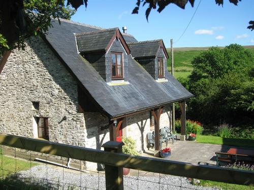 Blaendffryn Fach, two bedroom, self catering holiday cottage