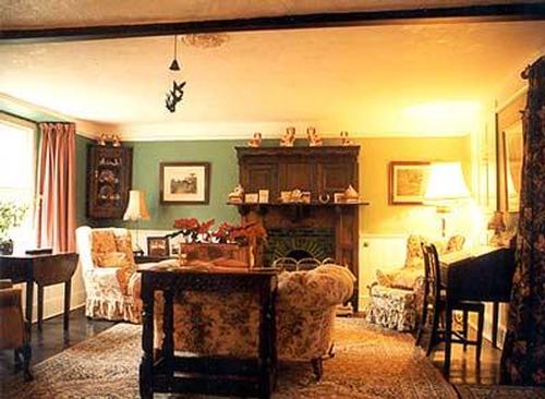 B&amp;B: The living room