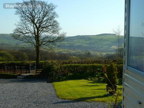 Arfryn sideview
