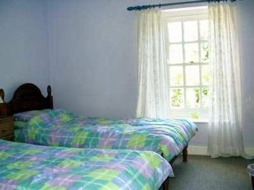 Twin Bedroom