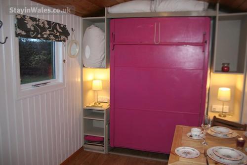 Bed away so lets have supper. Quite spacey when the bed is easily retracted.