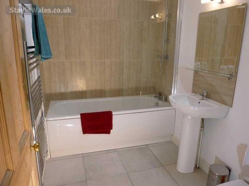 Family bathroom